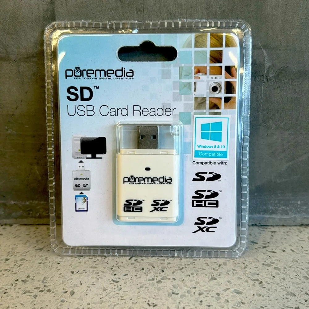 Puremedia SD USB Card Reader